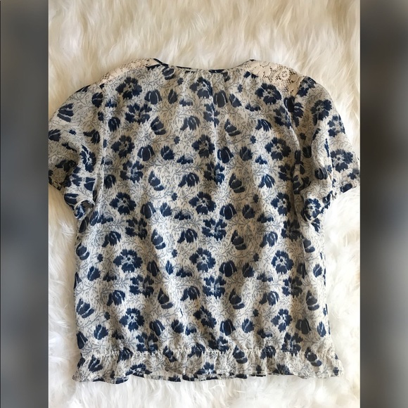 SOLD: Kimchi Blue (Urban Outfitters) Blouse - Picture 2 of 6